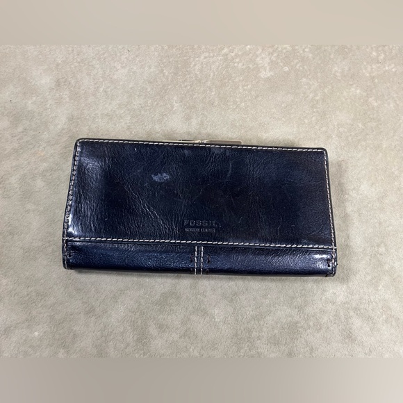 Fossil Black leather Wallet - Picture 4 of 9